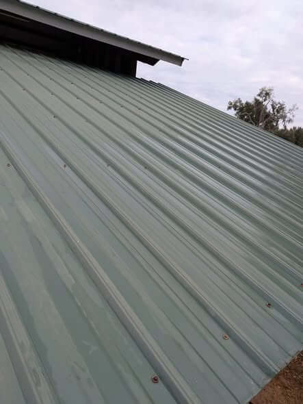 Tin roof after cleaning